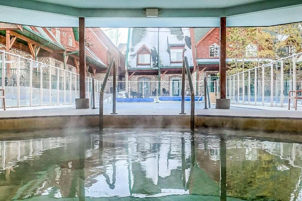Mystic Getaway Apartment Canmore Bagian luar foto