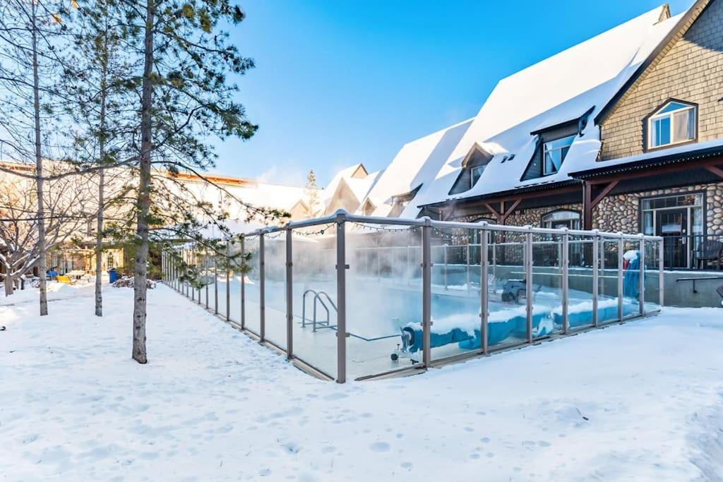 Mystic Getaway Apartment Canmore Bagian luar foto